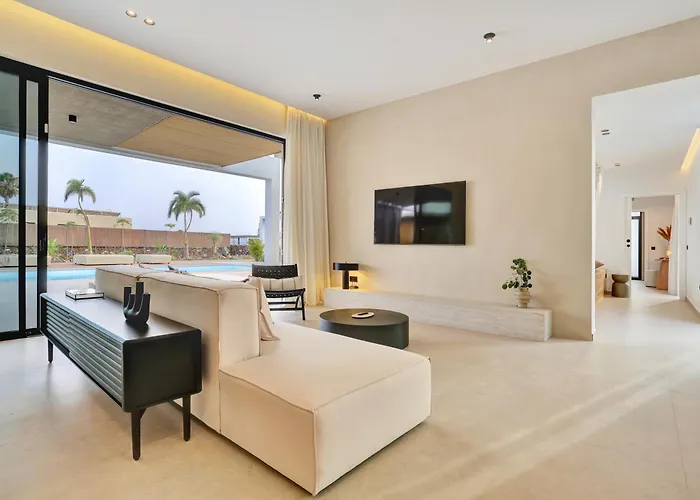 Villa Mar De Lucia By Aura Collection