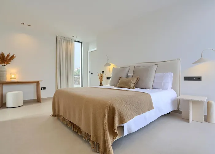 Villa Mar De Lucia By Aura Collection