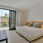 Villa Mar De Lucia By Aura Collection