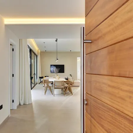 Villa Mar De Lucia By Aura Collection *