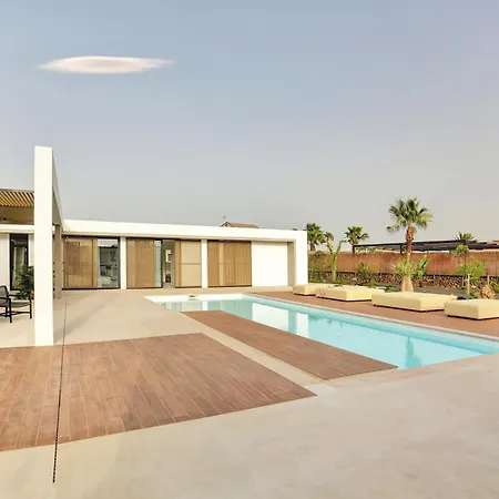 Villa Mar De Lucia By Aura Collection