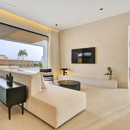 Villa Mar De Lucia By Aura Collection